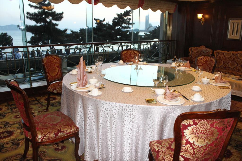 Qingdao Oceanwide Elite Hotel Exterior photo